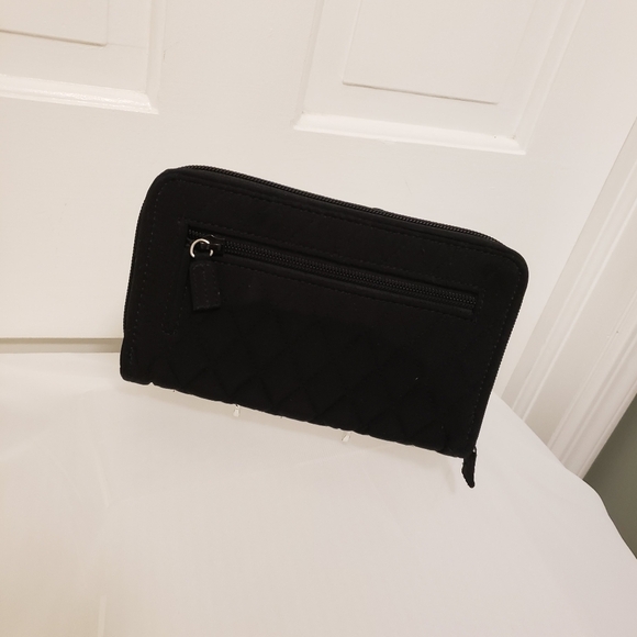 Vera Bradley Large Black Quilted Turnlock Close Wallet, Preppy, Versatile - Picture 2 of 12